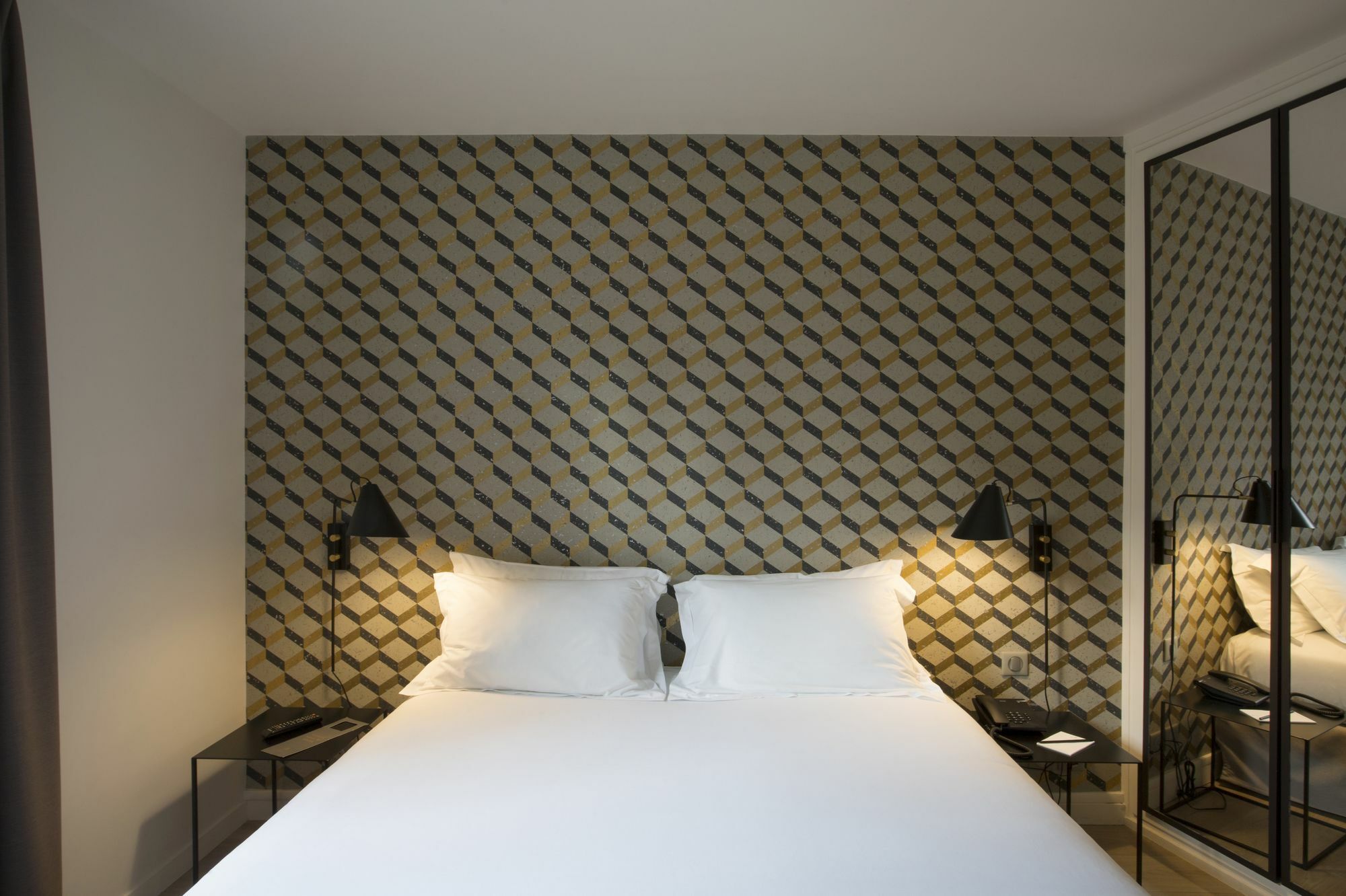 Monsieur Helder Hotel Parijs